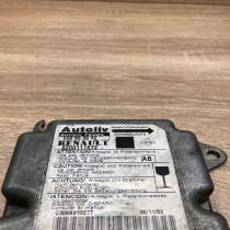 550803800 8200111672  Airbag control unit/module Peugeot 406