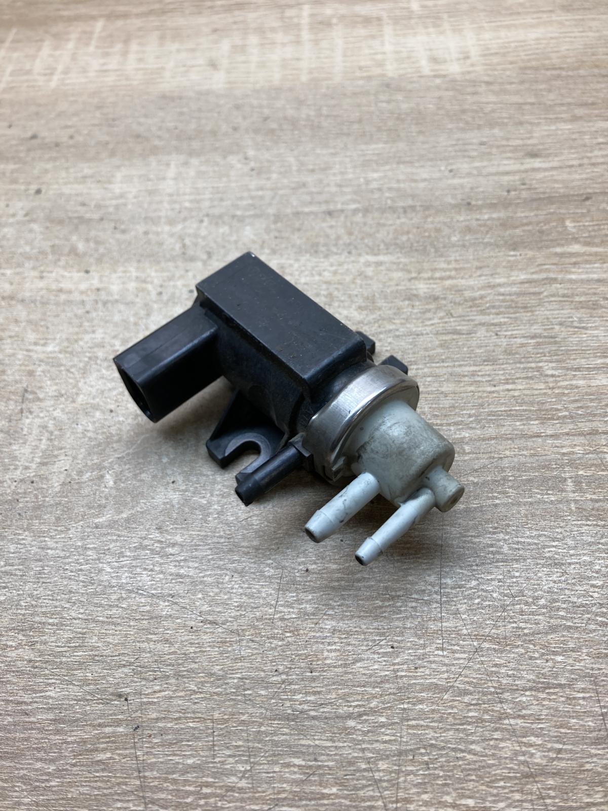 1J0906627B 72290345  Turbo solenoid valve Audi A4 S4 B6 8E 8H