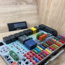 90589965 Used  Fuse module Opel Astra G