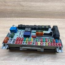 90504534   Fuse module Opel Vectra B