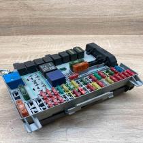 90504534   Fuse module Opel Vectra B