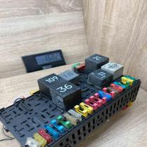 357937039 Main  Fuse module Volkswagen PASSAT B3