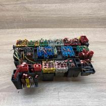 7M0937025D 95VW 14A073 DC 357937039 Fuse module Volkswagen Sharan