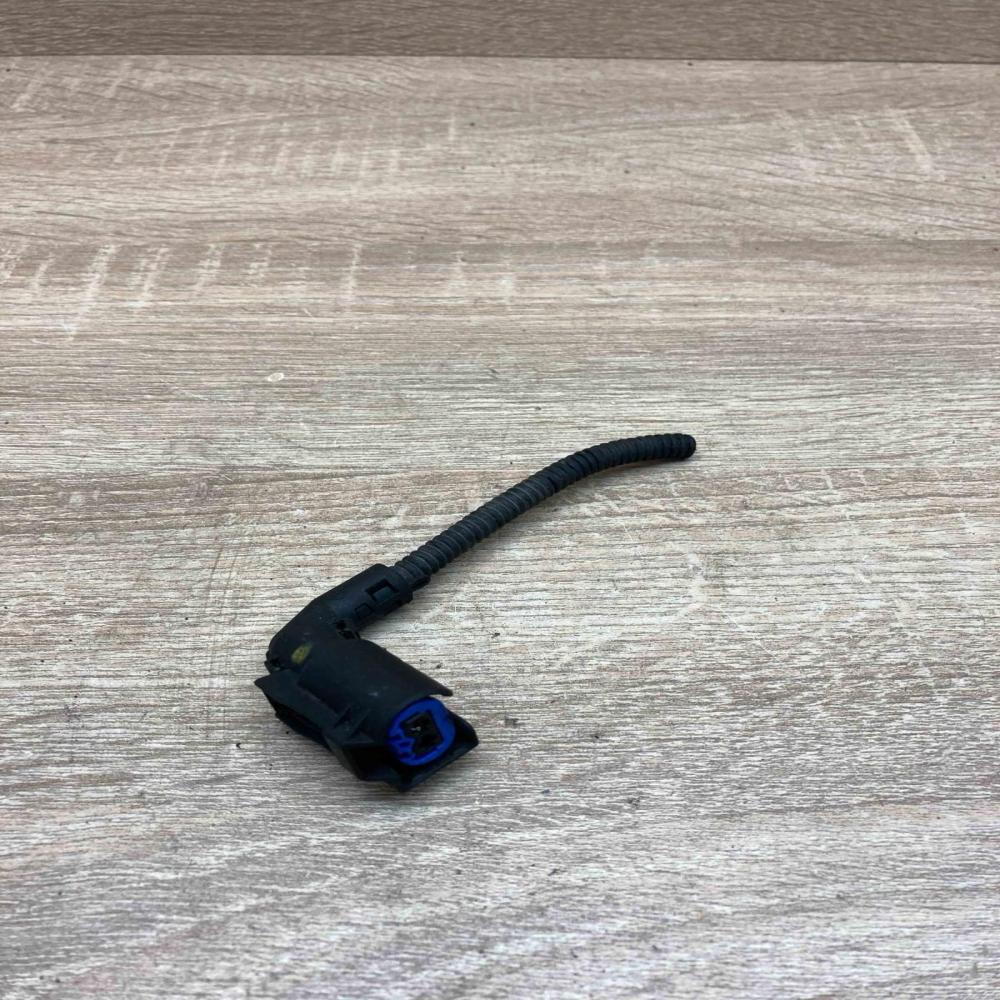 7507259 61049 002C  Plug wire BMW 3 E90 E91