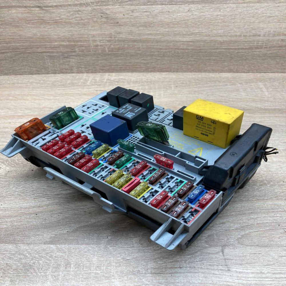 90589965 Wired  Fuse module Opel Astra G
