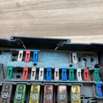 9628024480 9647632080A01  Fuse module Citroen Xsara