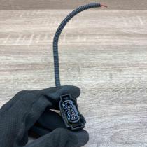 7792473 64214 00  Plug wire BMW 5 E60 E61