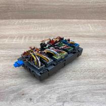 9459081380 A 1392 2122431  Fuse module Peugeot 406