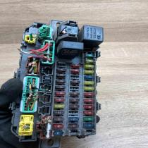 38600 S04 G1 RK 0298  Fuse module Honda CR-V