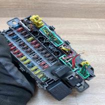 38600 S04 G1 RK 0298  Fuse module Honda CR-V