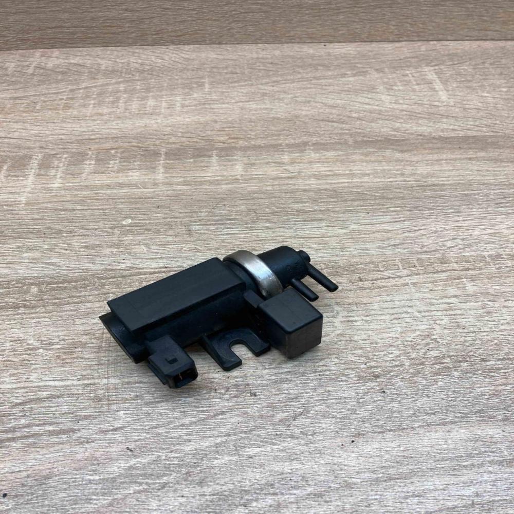 2247906 72279600  Turbo solenoid valve BMW 3 E46