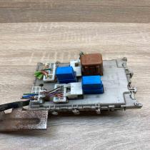 24350 5M300 0828001  Fuse module Nissan Almera N16