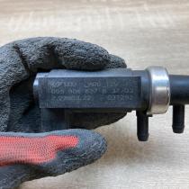 059906627B 72290322  Turbo solenoid valve Audi A6 S6 C5 4B