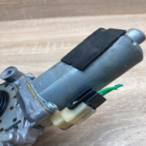 186447 000 0130821604  Front door window regulator motor Volvo 850