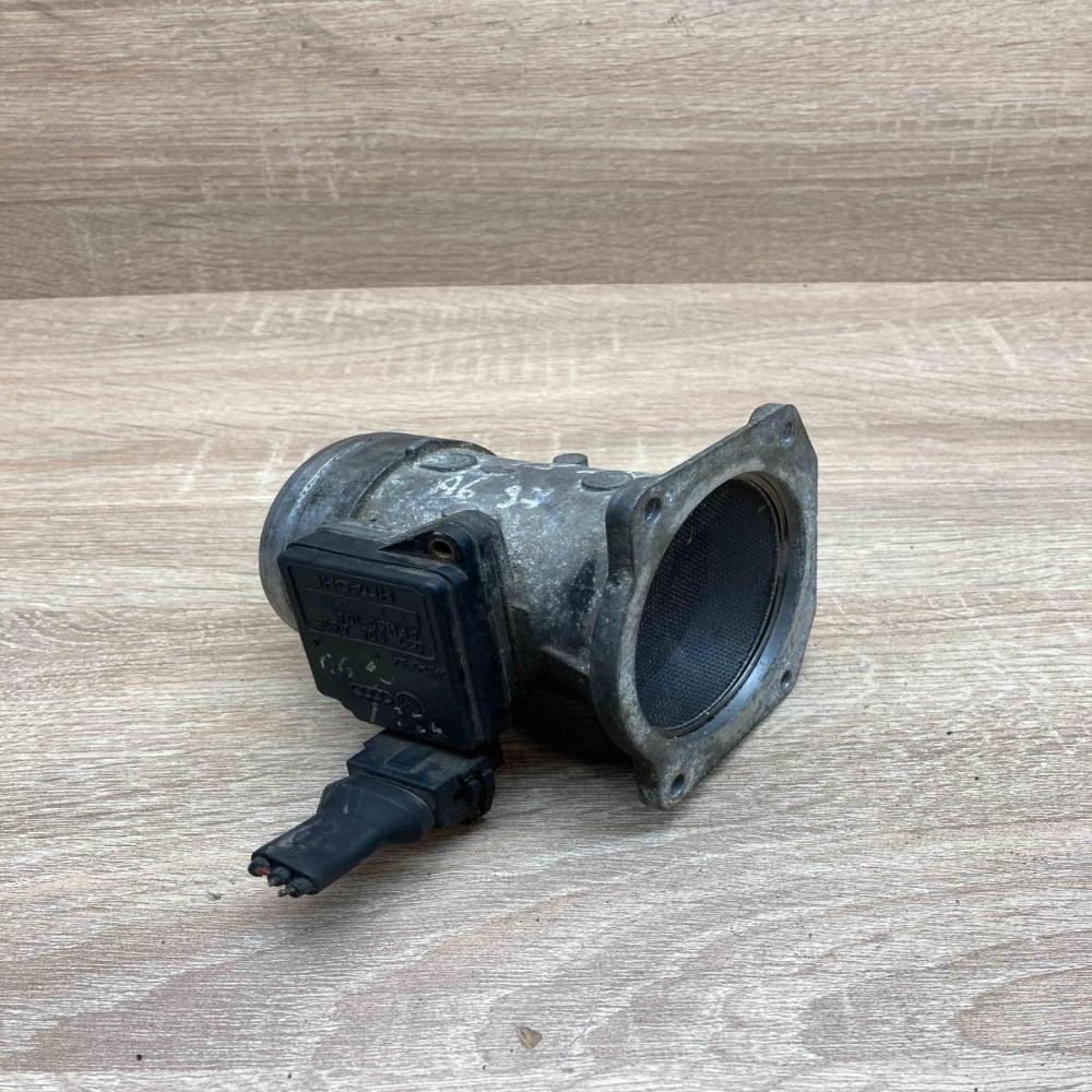 037906461B AFH60 10A  Mass air flow meter Audi A4 S4 B5 8D