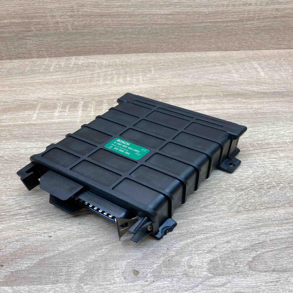 811906264 0280800104 Used Engine control unit/module ECU Audi 80 90 B3