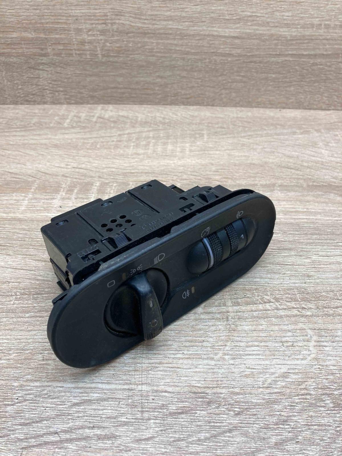 7M1941531N 95VW 13K196 GBW  Light switch Ford Galaxy