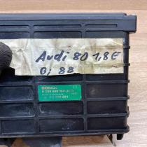 811906264 0280800104  Engine control unit/module ECU Volkswagen Golf III