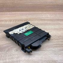 811906264 0280800104  Engine control unit/module ECU Volkswagen Golf III