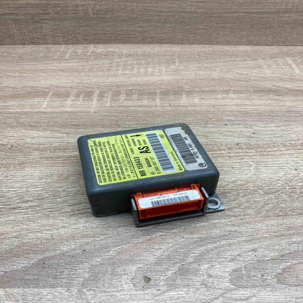MR158433 0285001127 Used Airbag control unit/module Mitsubishi Carisma