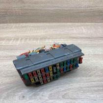9459081380   Fuse module Peugeot 406