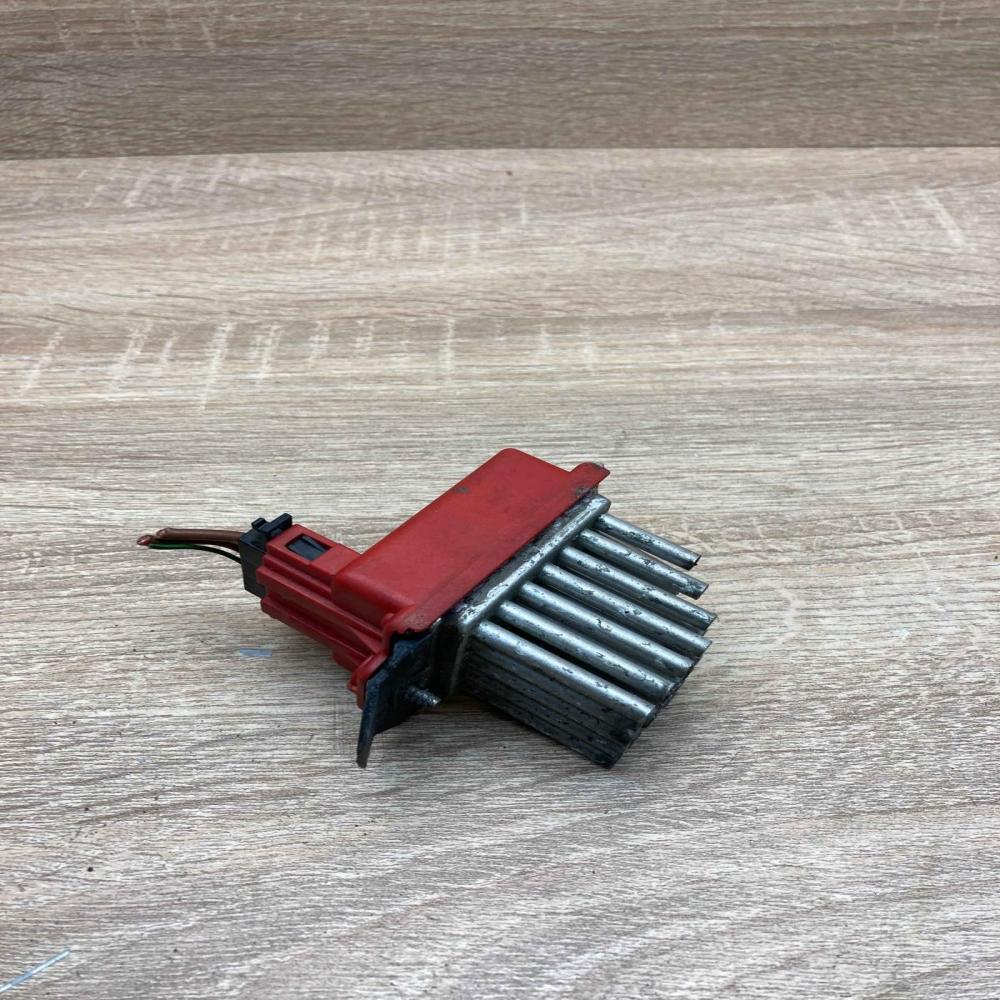 1J0907521 5DS006467 01 Used Heater blower motor/fan resistor Ford Galaxy