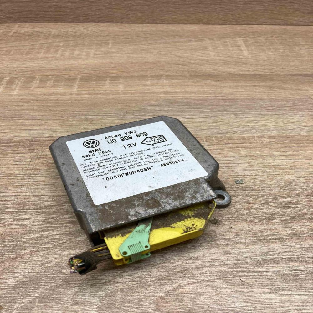 1J0909609 5WK42800 Safety Airbag control unit/module Volkswagen Golf IV