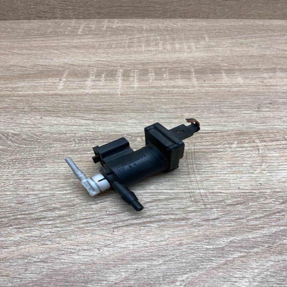 A2038000178   Vacuum valve Mercedes-Benz C W203