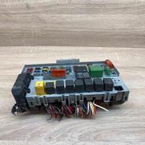 24412497 24431677  Fuse module Opel Zafira A