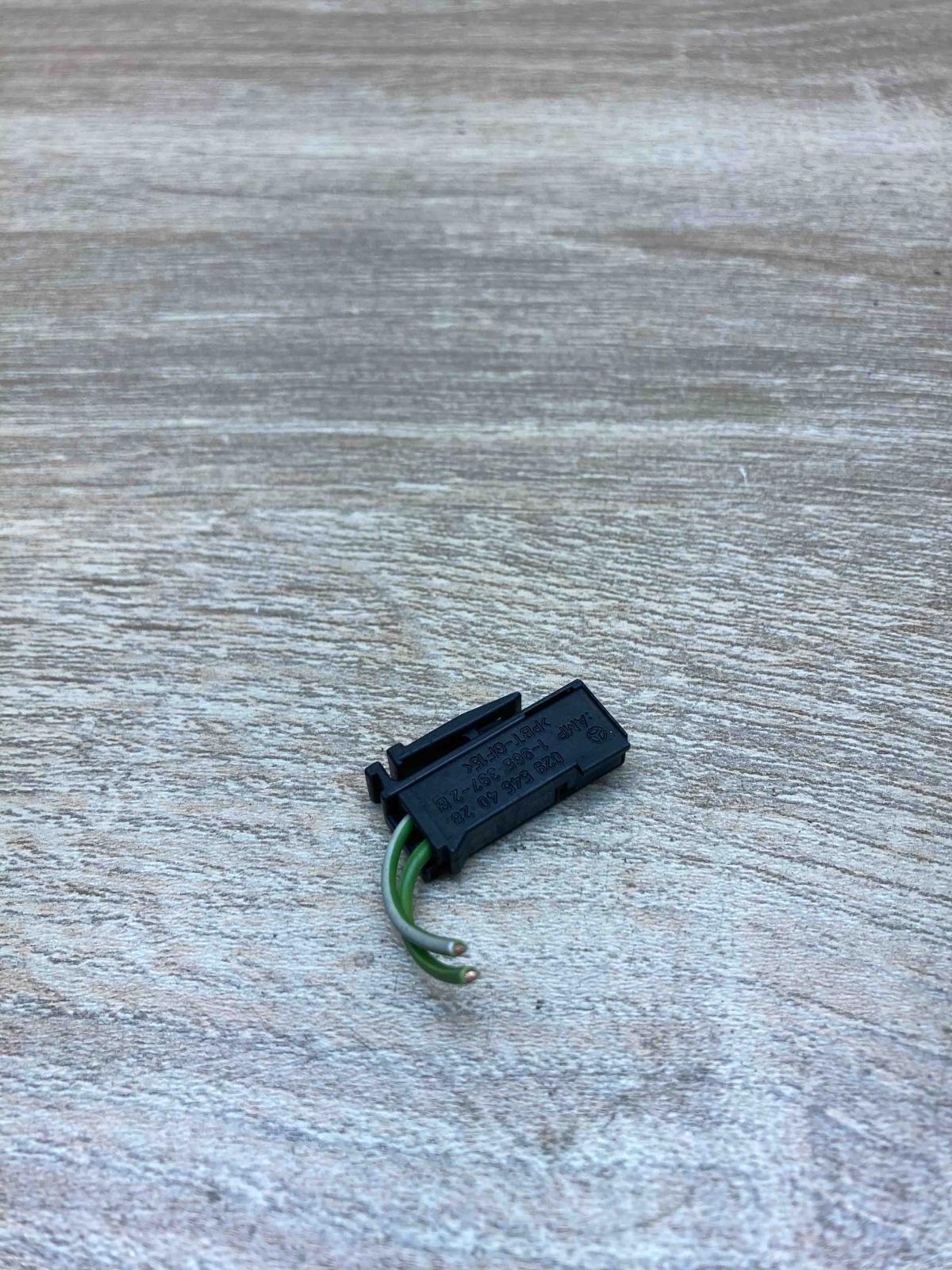 0295454028 1 965397 2B 2PIN Plug wire Mercedes-Benz E W210