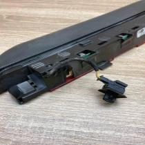 7336945 7336946  Third/center stoplight BMW X4 F26