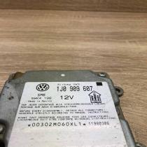 1J0909607 5WK4199 Used Airbag control unit/module Volkswagen PASSAT B5