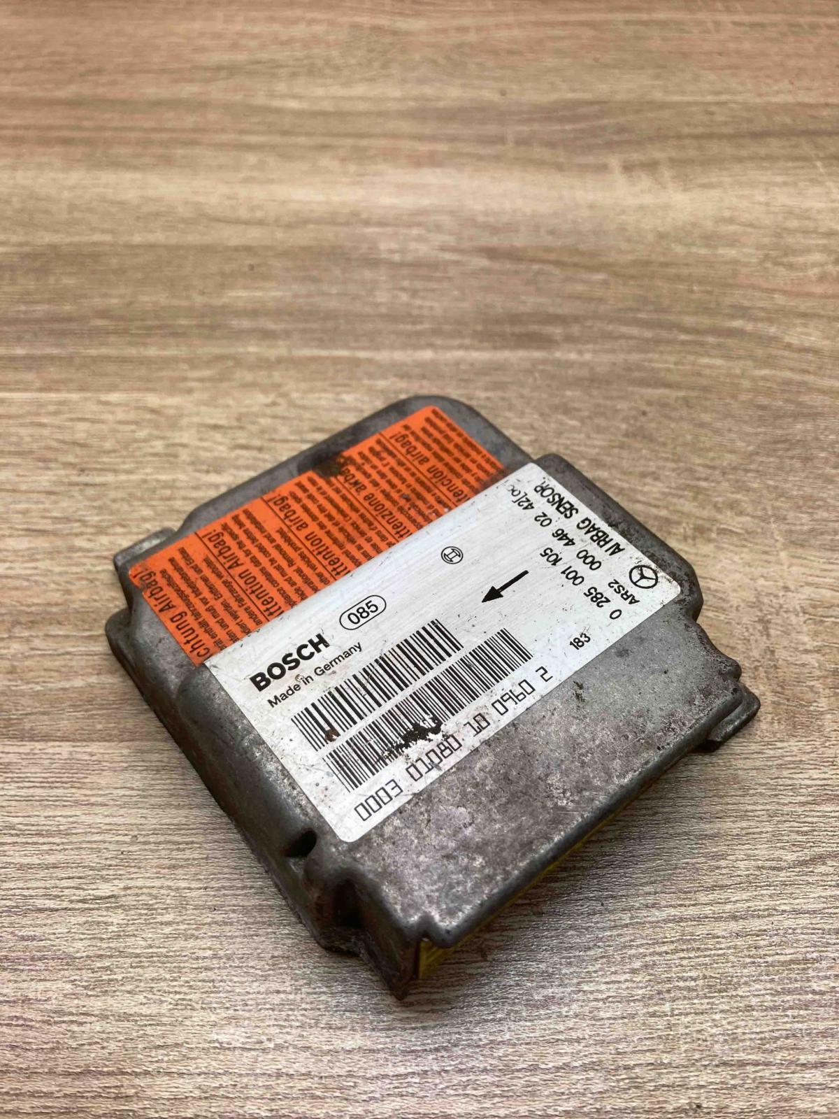 0004460242 0285001105 Main Airbag control unit/module Mercedes-Benz Vito Viano W