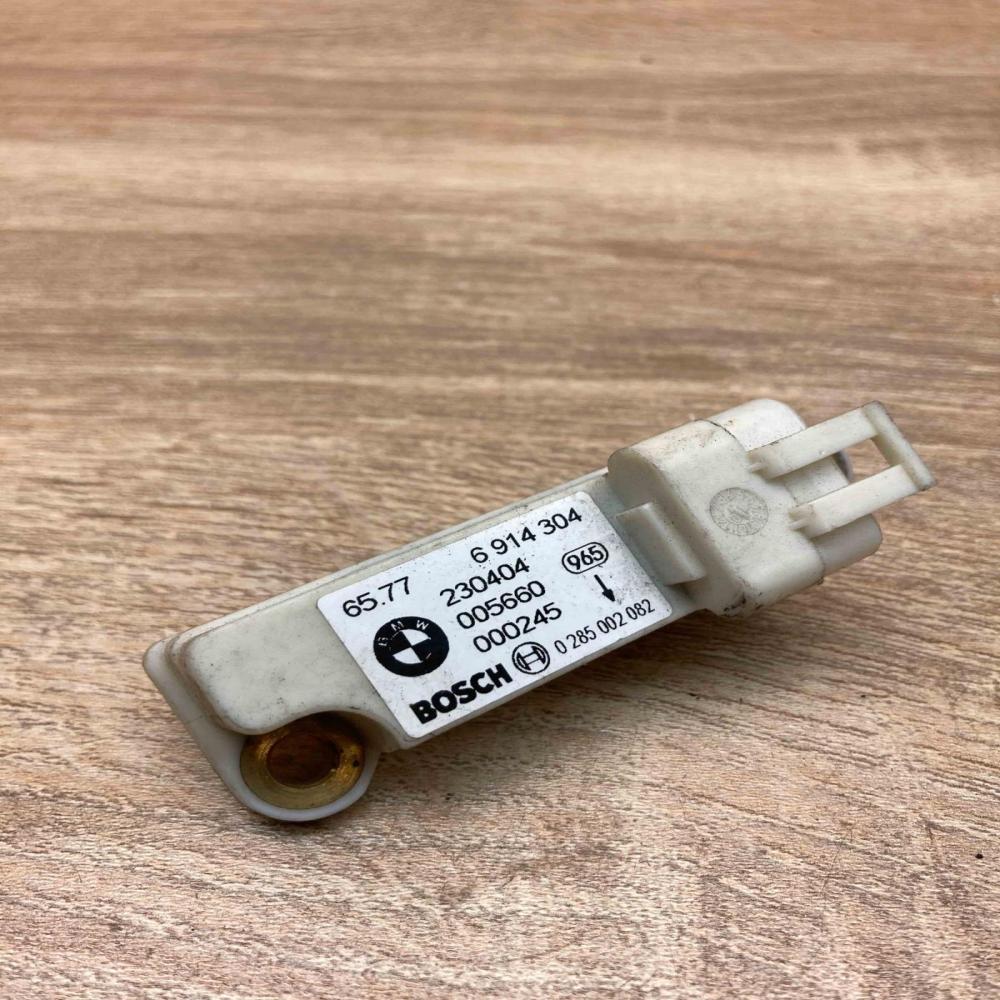 6914304 0285002082  Airbag deployment crash/impact sensor Mini One - Cooper R50