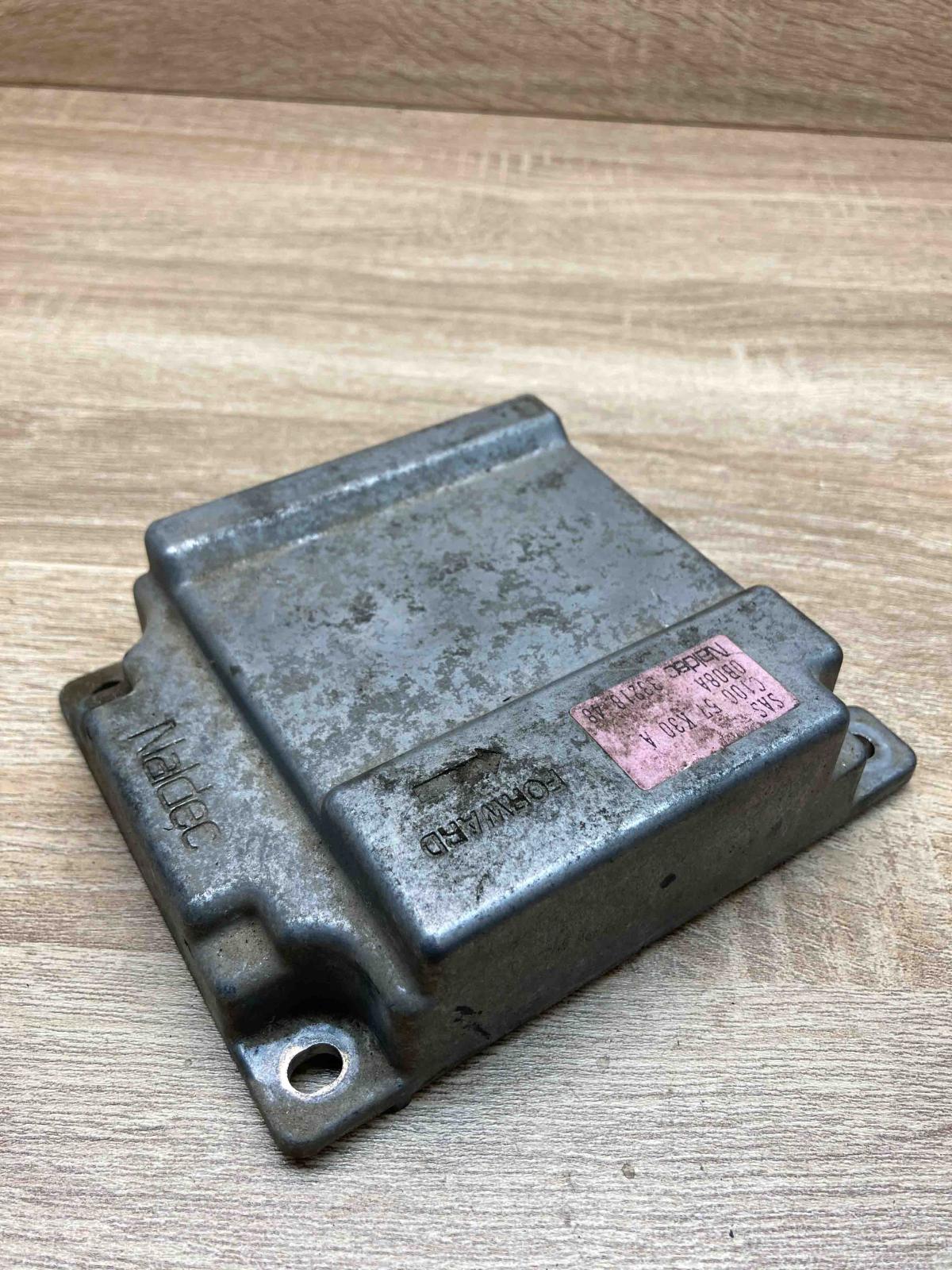 C10057K30A 0B08A  Airbag control unit/module Mazda Premacy