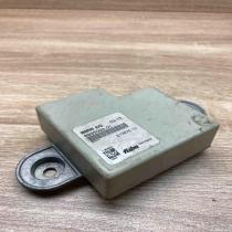 6935024 213675 10  Aerial antenna amplifier BMW 5 E60 E61