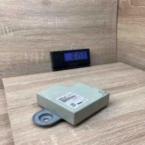 6935024 213675 10  Aerial antenna amplifier BMW 5 E60 E61