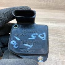 078133471E AFH70 08D  Mass air flow meter Volkswagen PASSAT B5