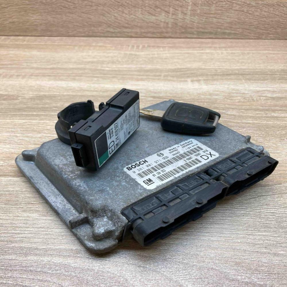 09180353 24418927  Engine ECU kit and lock set Opel Astra G
