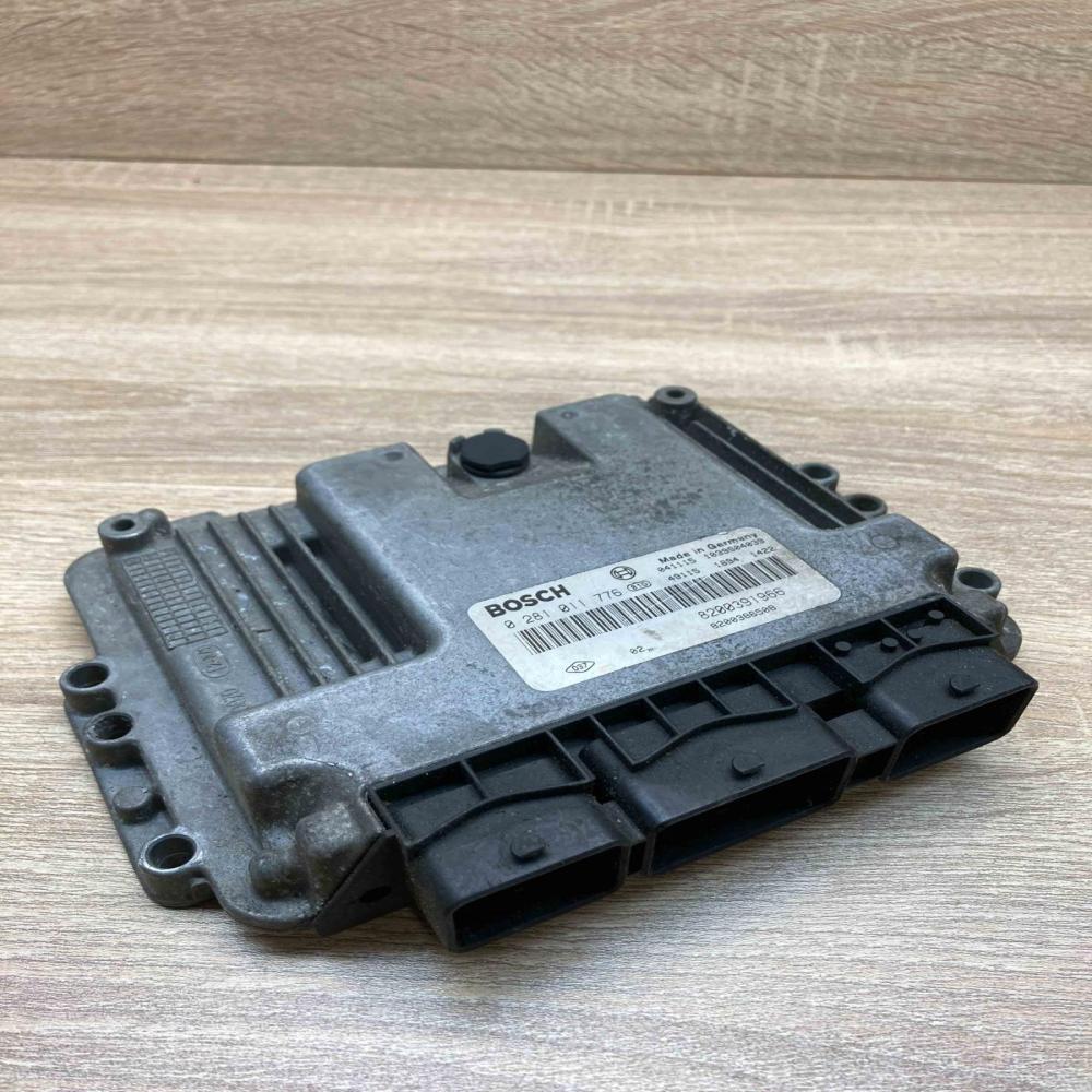 8200391966 0281011776  Engine control unit/module ECU Renault Megane II
