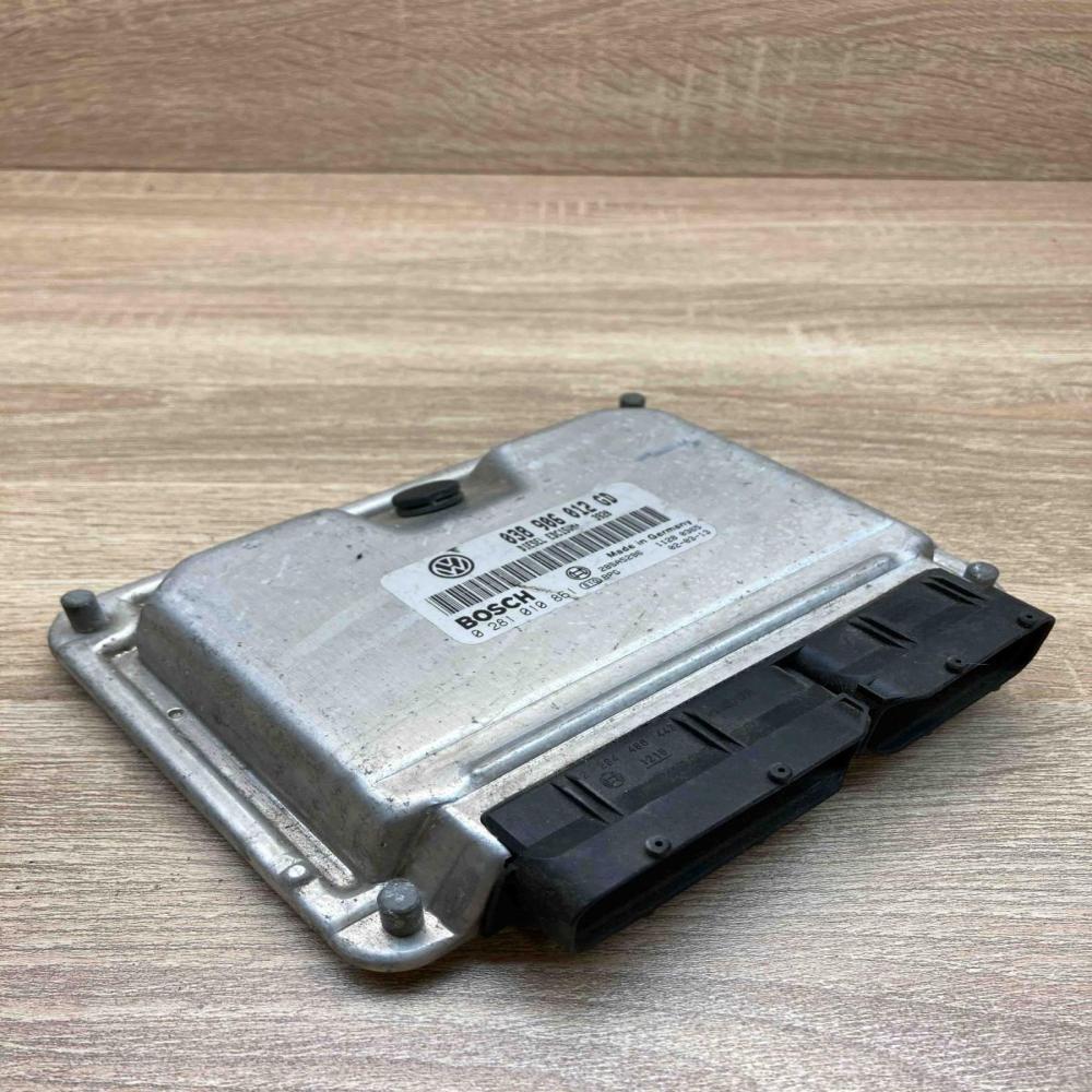 038906012GD 0281010861  Engine control unit/module ECU Skoda Fabia Mk1 (6Y)