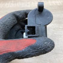 A21900100   Air flap motor/actuator Peugeot 307