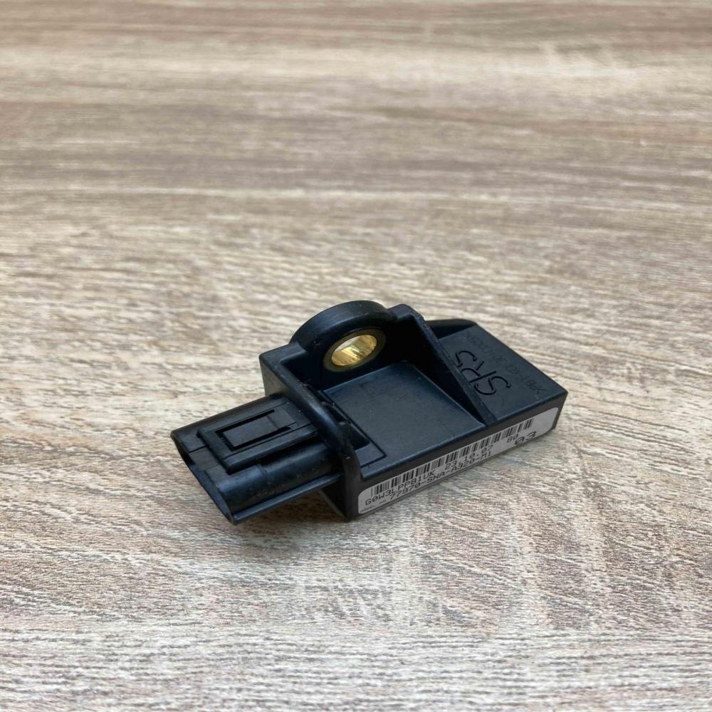 77970 SNA A320 M1   Airbag deployment crash/impact sensor Honda Civic
