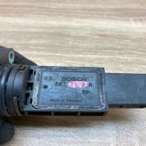 662213A   Mass air flow meter Audi A6 S6 C6 4F