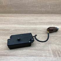 2625007U 262 5 007U  Air flap motor/actuator Nissan Primera