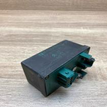 9639912580   Glow plug pre-heat relay Peugeot 307