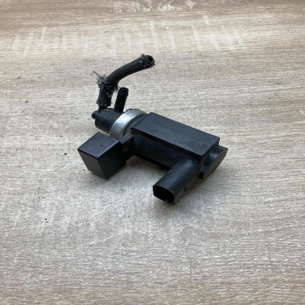 8E0906628 72290333  Turbo solenoid valve Audi A4 S4 B6 8E 8H