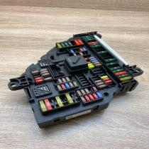 9264924 9264924 02  Fuse module BMW 7 F01 F02 F03 F04