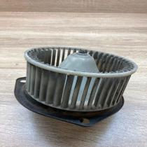 162500 3040   Heater fan/blower Mitsubishi Space Wagon