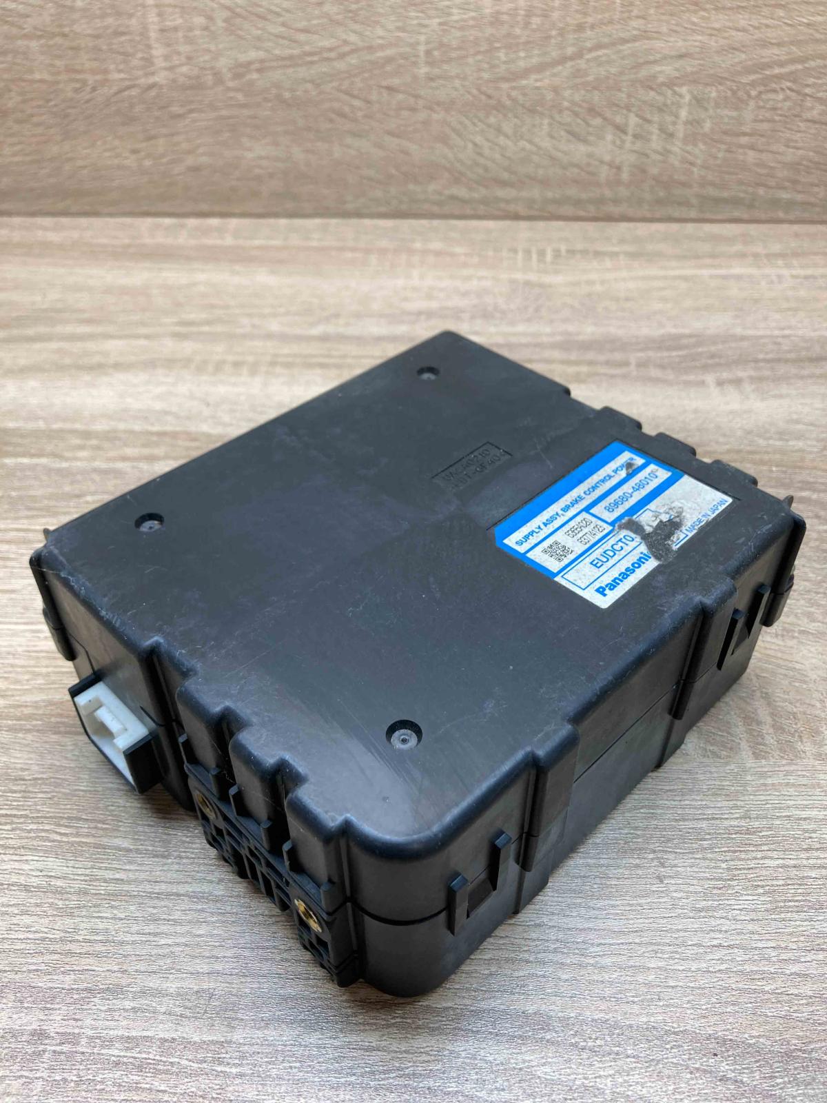 89680 48010   Other control units/modules Lexus GS 300 350 430 450H